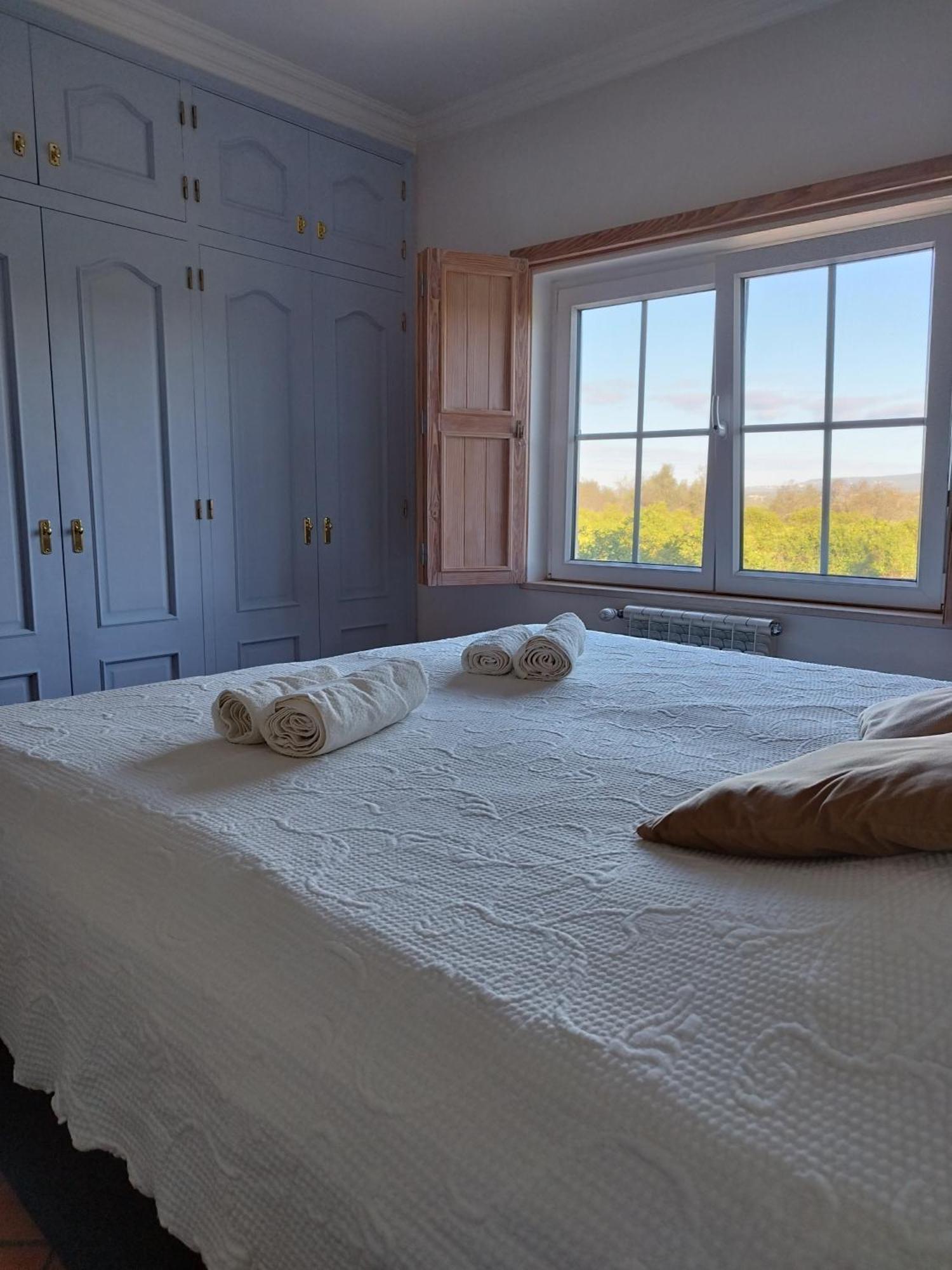 B&B Entrecolinas ปาแดร์น ภายนอก รูปภาพ